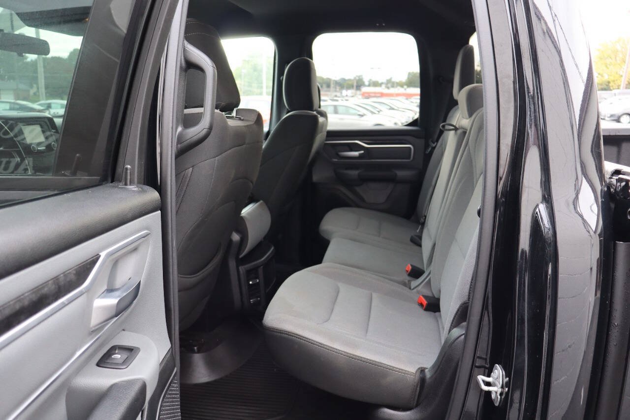 Used 2021 RAM 1500 Big Horn AWD/4WD image 5