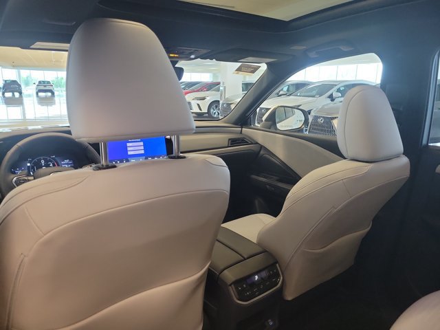 Used 2026 Lexus TX 350 AWD w/ Technology Package image 19