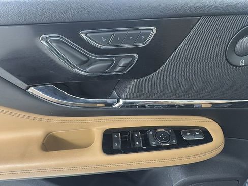 Used 2020 Lincoln Corsair Reserve image 20