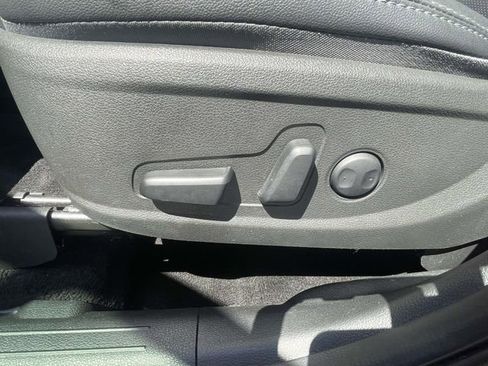 Used 2023 Hyundai Santa Fe SEL w/ Premium Package FWD image 15