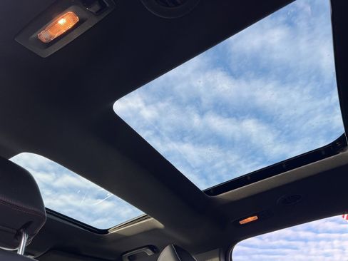 Used 2017 Ford Explorer Sport w/ Equipment Group 401A image 31