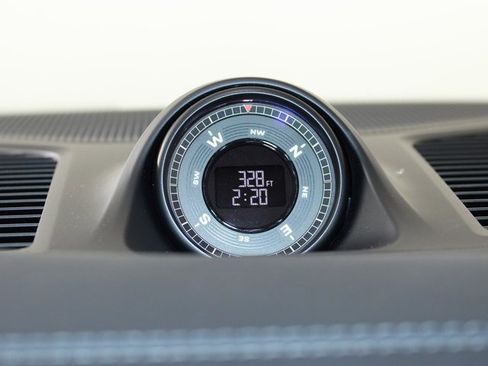 New 2026 Porsche Cayenne GTS image 17