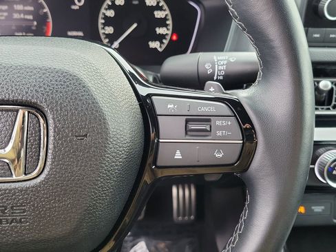 Used 2025 Honda Civic Sport image 6