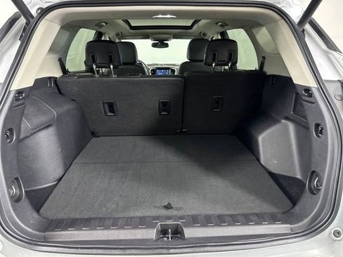 Used 2018 GMC Terrain Denali w/ Comfort Package image 26