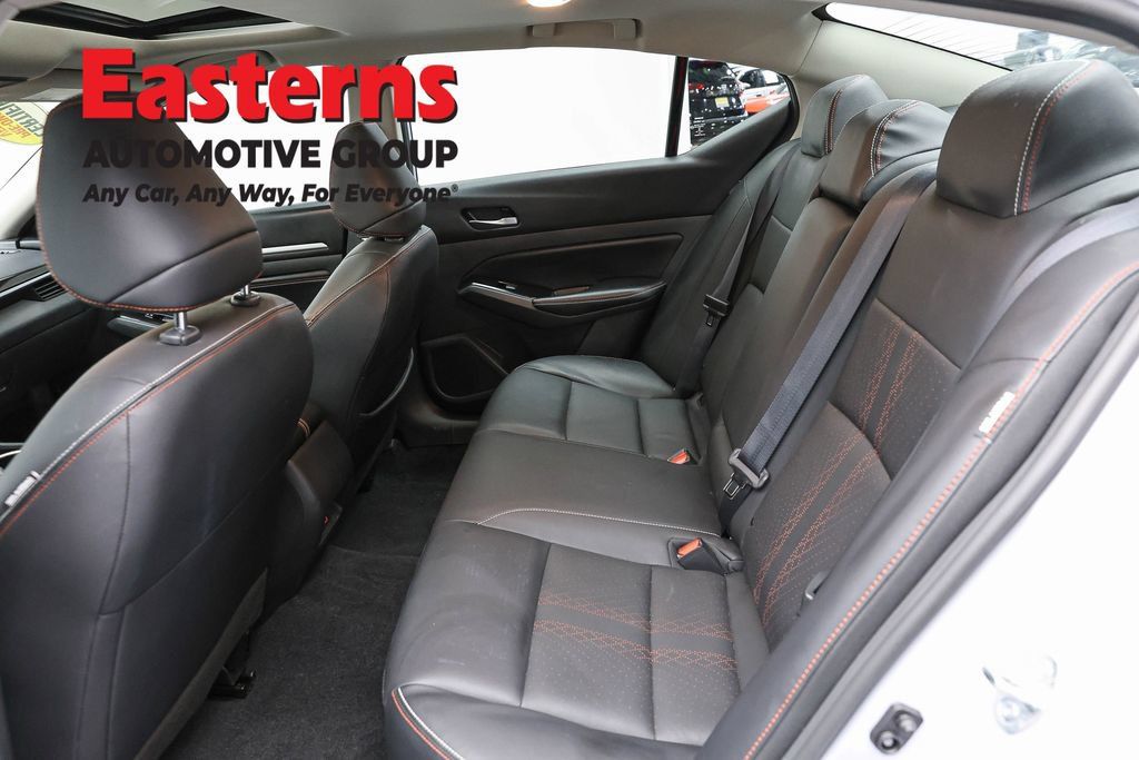 Used 2023 Nissan Altima 2.5 SR w/ SR Premium Package FWD image 23