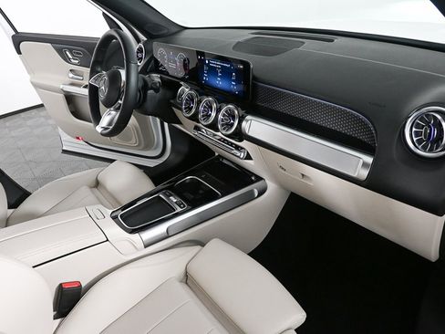 Certified 2025 Mercedes-Benz GLB 250 GLB 250 image 23