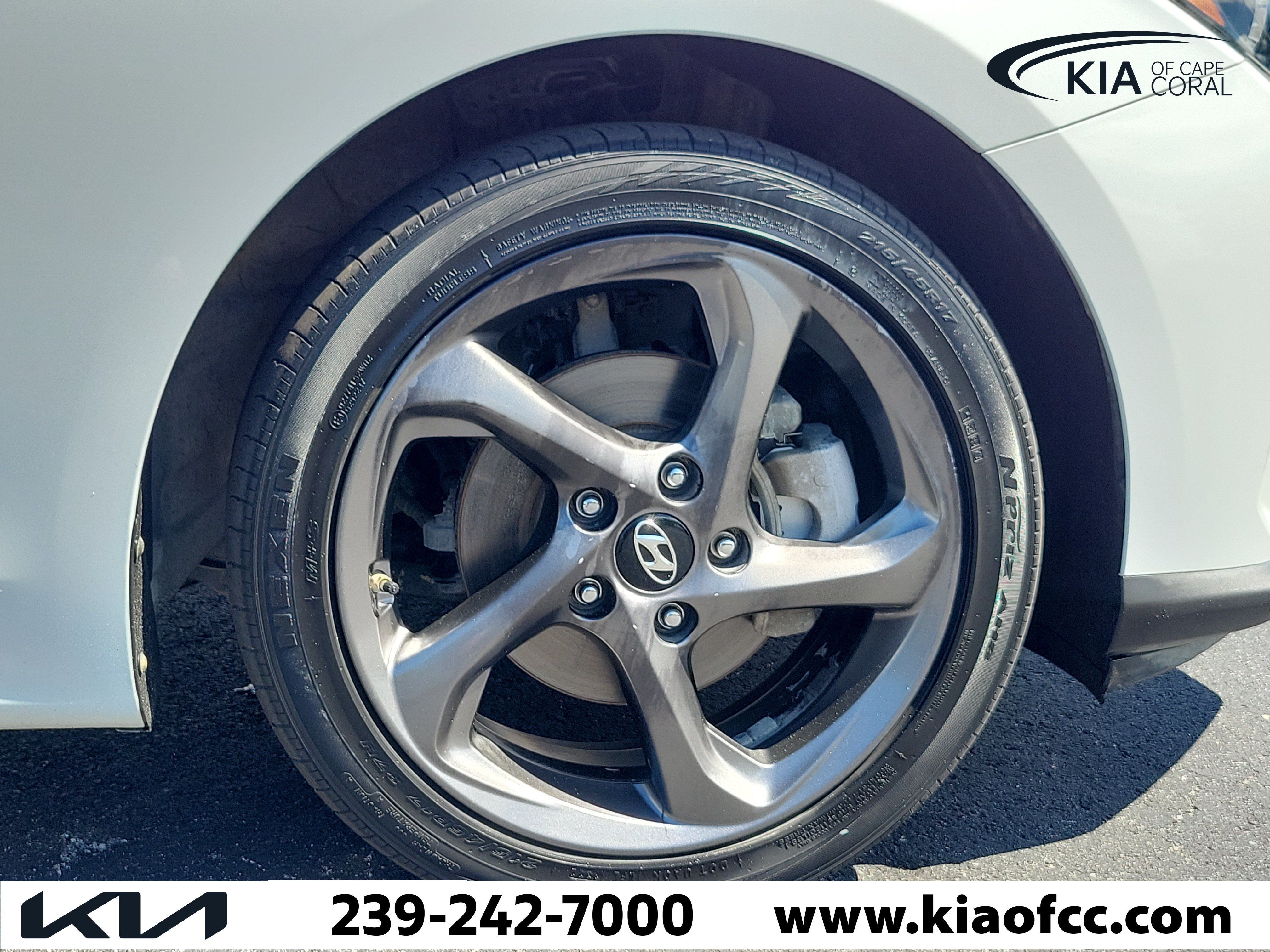 Used 2019 Hyundai Veloster 2.0 FWD image 7