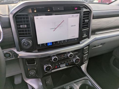 New 2025 Ford F150 Lariat w/ Equipment Group 501A Mid image 32