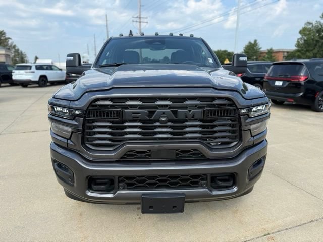 Used 2025 RAM 2500 Big Horn AWD/4WD image 2