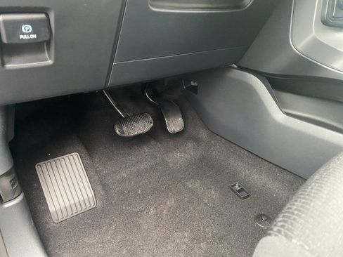 New 2025 Ford F150 XLT w/ Equipment Group 301A Standard image 32