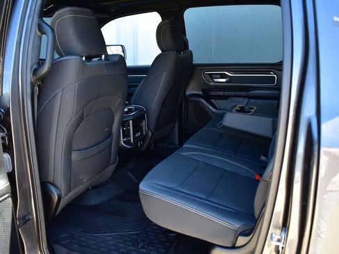 Used 2022 RAM 1500 Big Horn AWD/4WD image 22