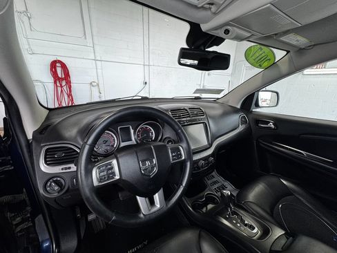 Used 2017 Dodge Journey Crossroad w/ Popular Equipment Group AWD/4WD image 14