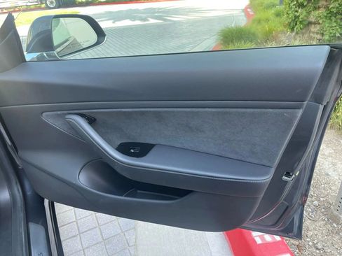 Used 2019 Tesla Model 3 RWD image 37