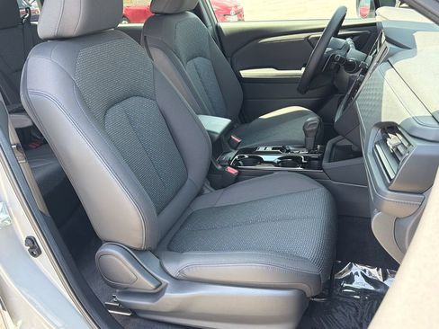 Certified 2026 Subaru Forester Premium AWD/4WD image 17