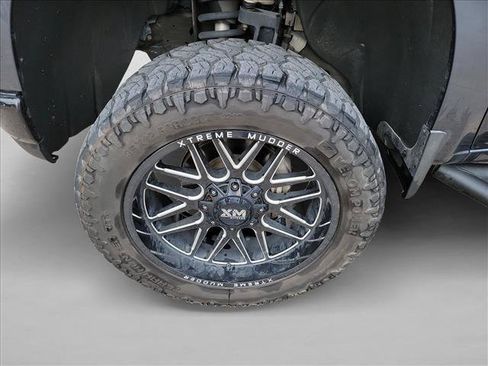 Used 2019 Chevrolet Silverado 1500 LT Trail Boss AWD/4WD image 11