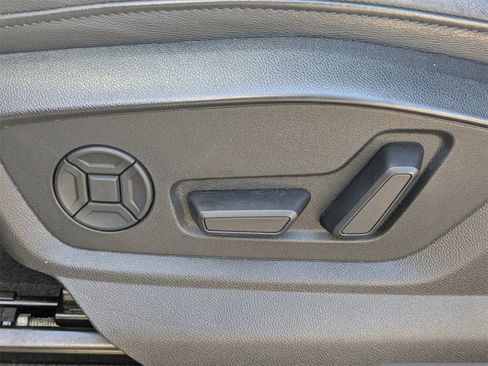 Used 2021 Audi Q7 2.0T Premium Plus w/ Premium Plus Package image 30