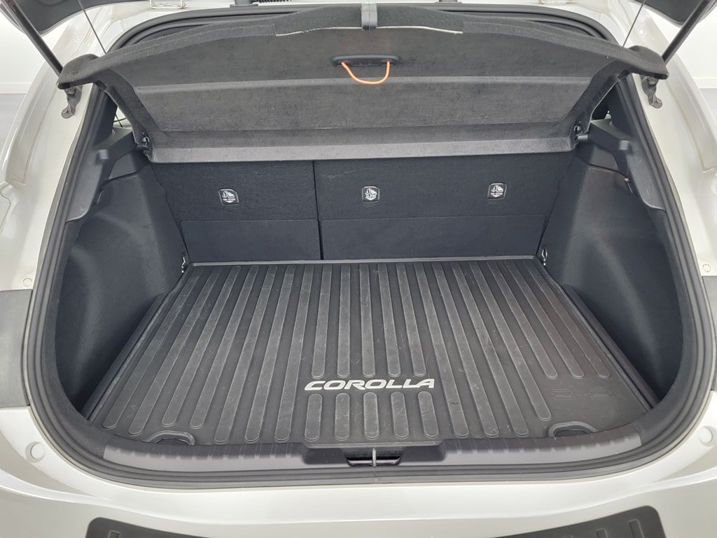 Certified 2022 Toyota Corolla XSE FWD image 26