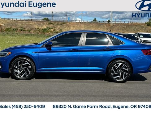 Used 2024 Volkswagen Jetta SEL FWD image 7