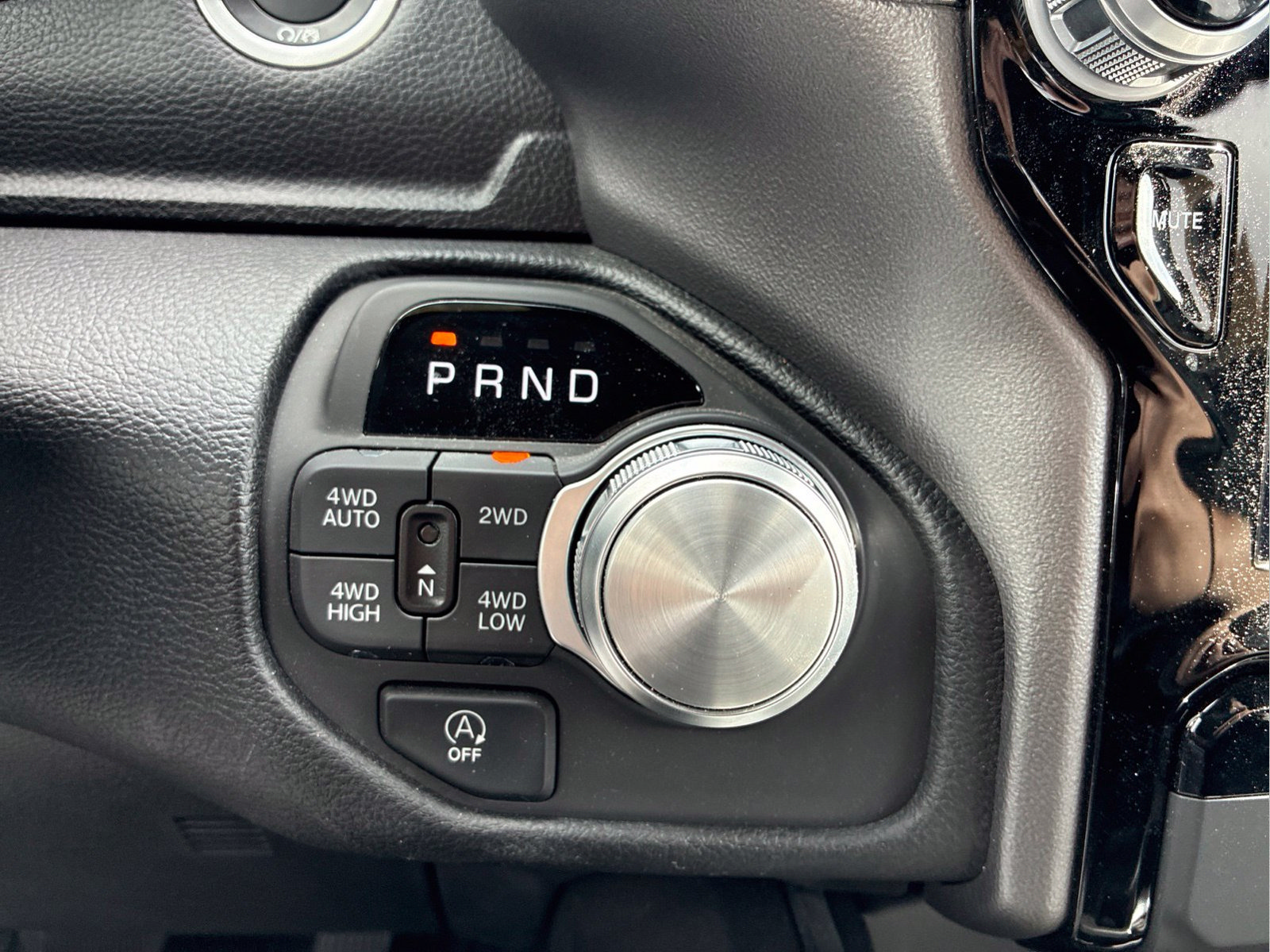 Used 2026 RAM 1500 Laramie w/ Sport Appearance Package AWD/4WD image 26