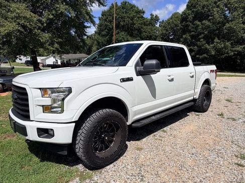 Used 2017 Ford F150 XLT w/ Equipment Group 302A Luxury AWD/4WD image 1