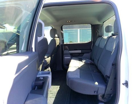 New 2026 Ford F350 XLT w/ XLT Premium Package image 19