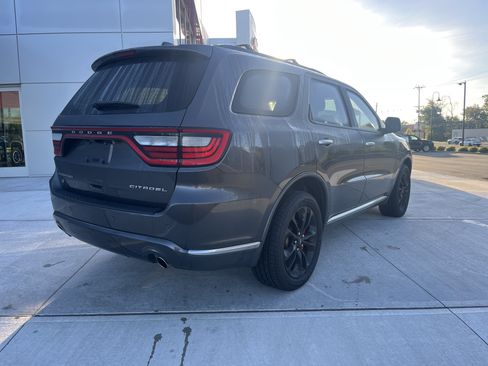 Used 2018 Dodge Durango Citadel AWD/4WD image 3