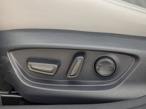 Used 2026 Toyota Camry SE w/ Convenience Package image 22