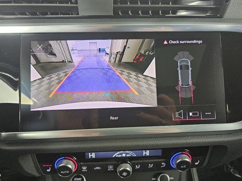 Used 2023 Audi Q3 2.0T Premium image 33