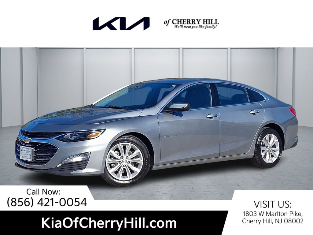 Used 2025 Chevrolet Malibu LT FWD image 1