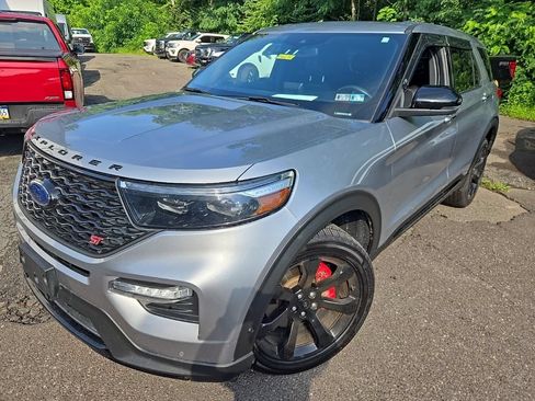 Used 2022 Ford Explorer ST w/ Equipment Group 401A AWD/4WD image 3