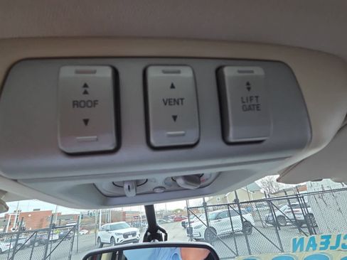 Used 2003 Lincoln Navigator Luxury image 30