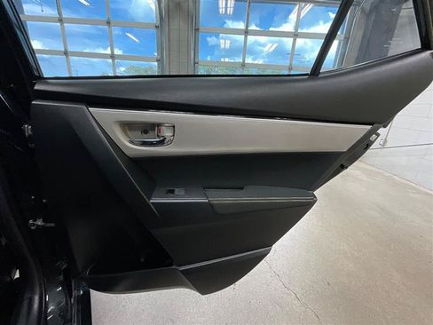 Used 2019 Toyota Corolla LE FWD image 24