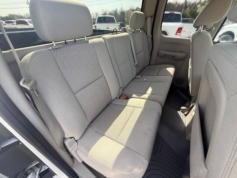 Used 2011 GMC Sierra 1500 SLE w/ Power Tech Package image 8