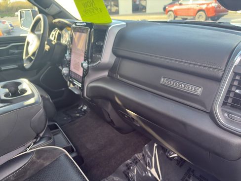 Used 2025 RAM 1500 Laramie image 27