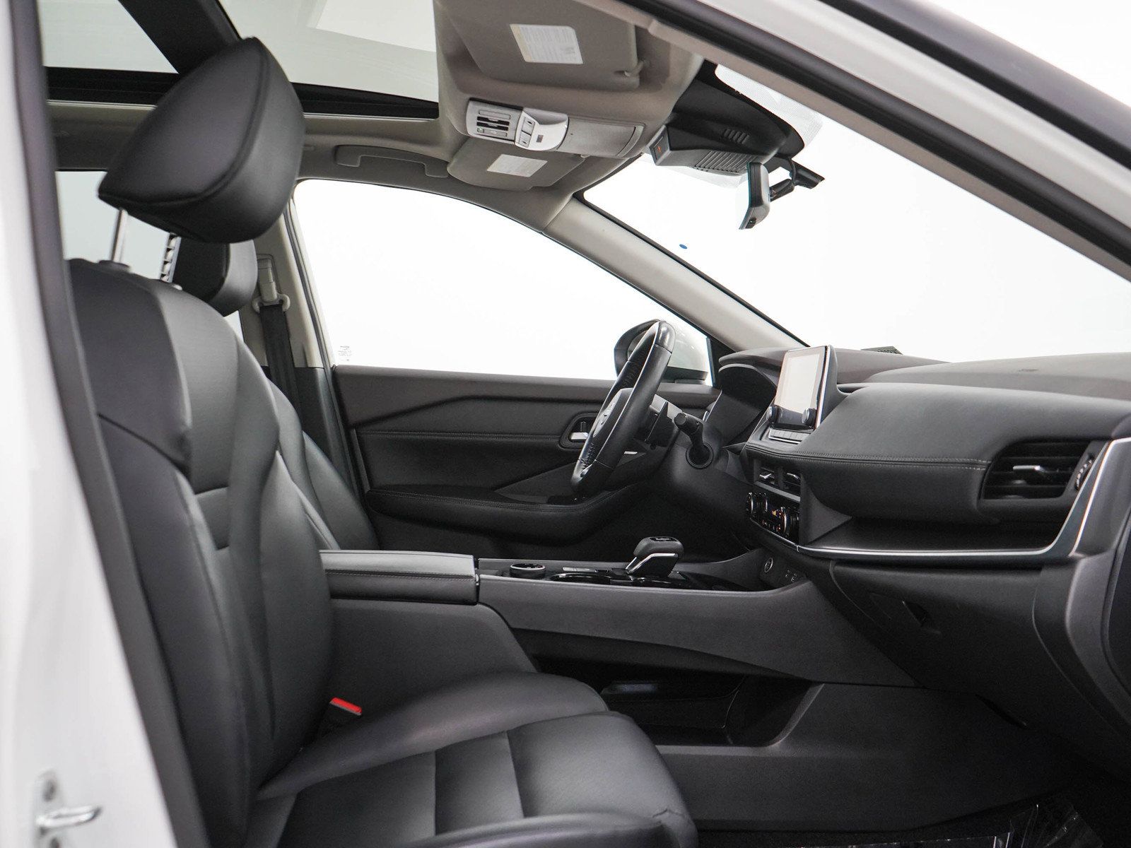Used 2023 Nissan Rogue SV w/ SV Premium B Package AWD/4WD image 13