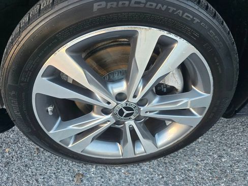 Used 2020 Mercedes-Benz C 300 4MATIC Sedan image 28