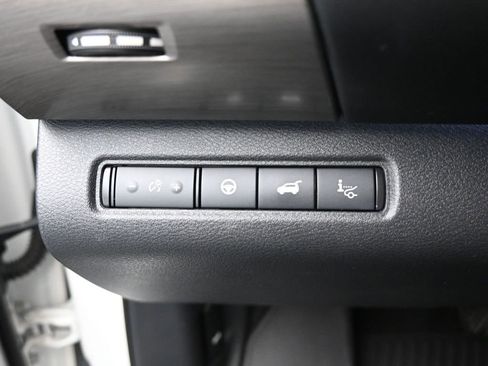 Used 2022 Nissan Pathfinder Platinum w/ Cargo Package image 32