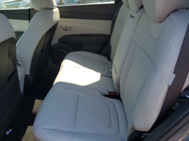 New 2026 Hyundai Tucson Limited FWD image 12