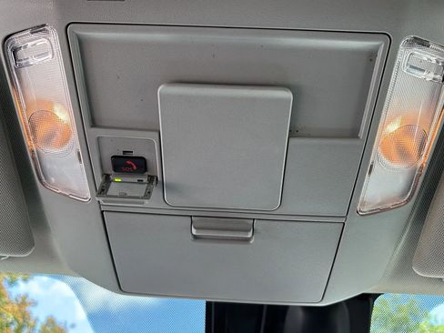 Used 2020 Toyota Tundra SR5 w/ SR5 Upgrade Package image 13