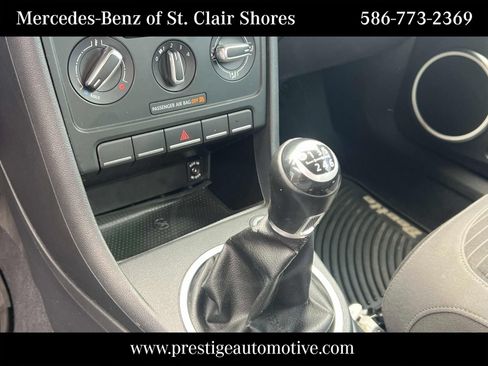 Used 2013 Volkswagen Beetle 2.0T FWD image 26