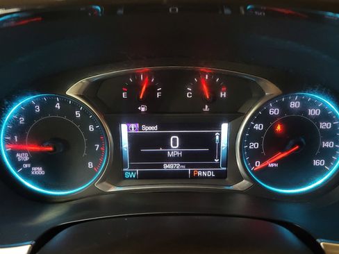 Used 2018 Chevrolet Traverse Premier w/ Driver Confidence II Package FWD image 23