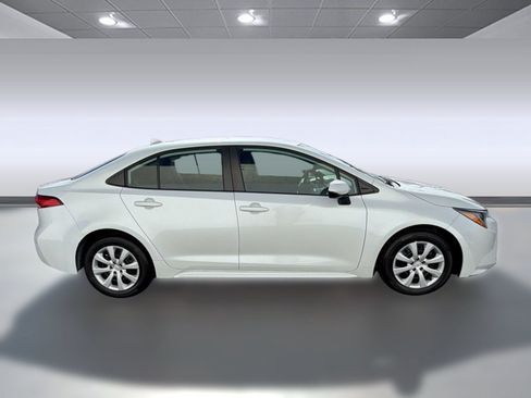 Used 2024 Toyota Corolla LE FWD image 8