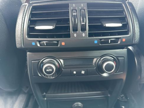 Used 2010 BMW X5 xDrive35d AWD/4WD image 21