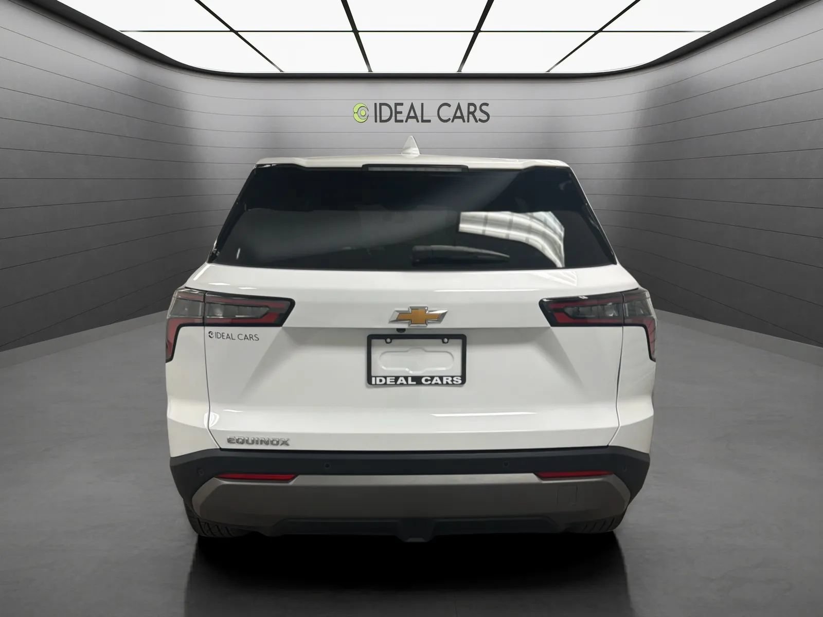 Used 2025 Chevrolet Equinox LT FWD image 6