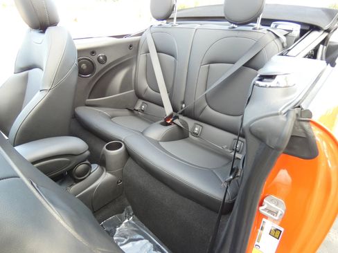 Used 2021 MINI Cooper S image 42