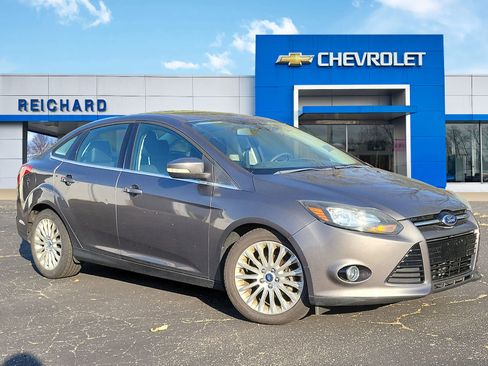 Used 2012 Ford Focus Titanium image 1