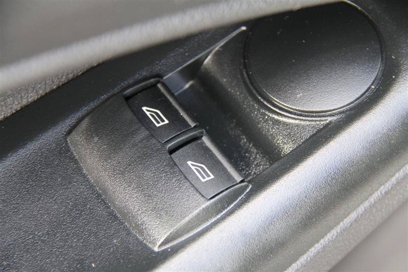 Used 2018 Ford Transit Connect XL FWD image 16
