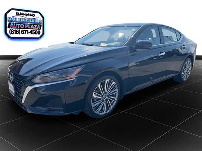 Used 2024 Nissan Altima 2.5 SL