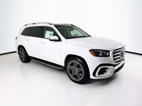 New 2026 Mercedes-Benz GLS 450 4MATIC image 1
