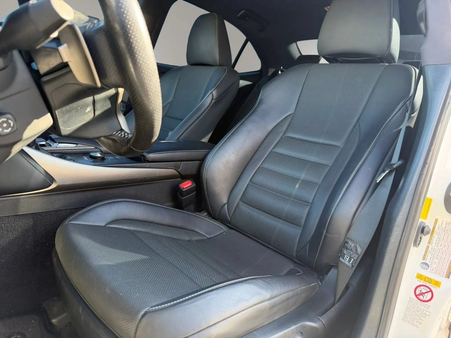 Used 2018 Lexus IS 350 F Sport RWD image 10